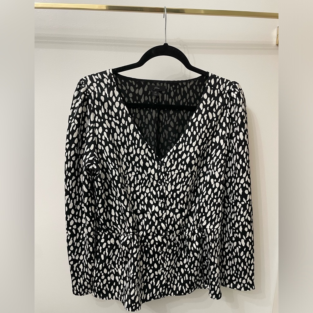 Women’s J.Crew long sleeve, button down satin peplum top, size 8 tall, EUC